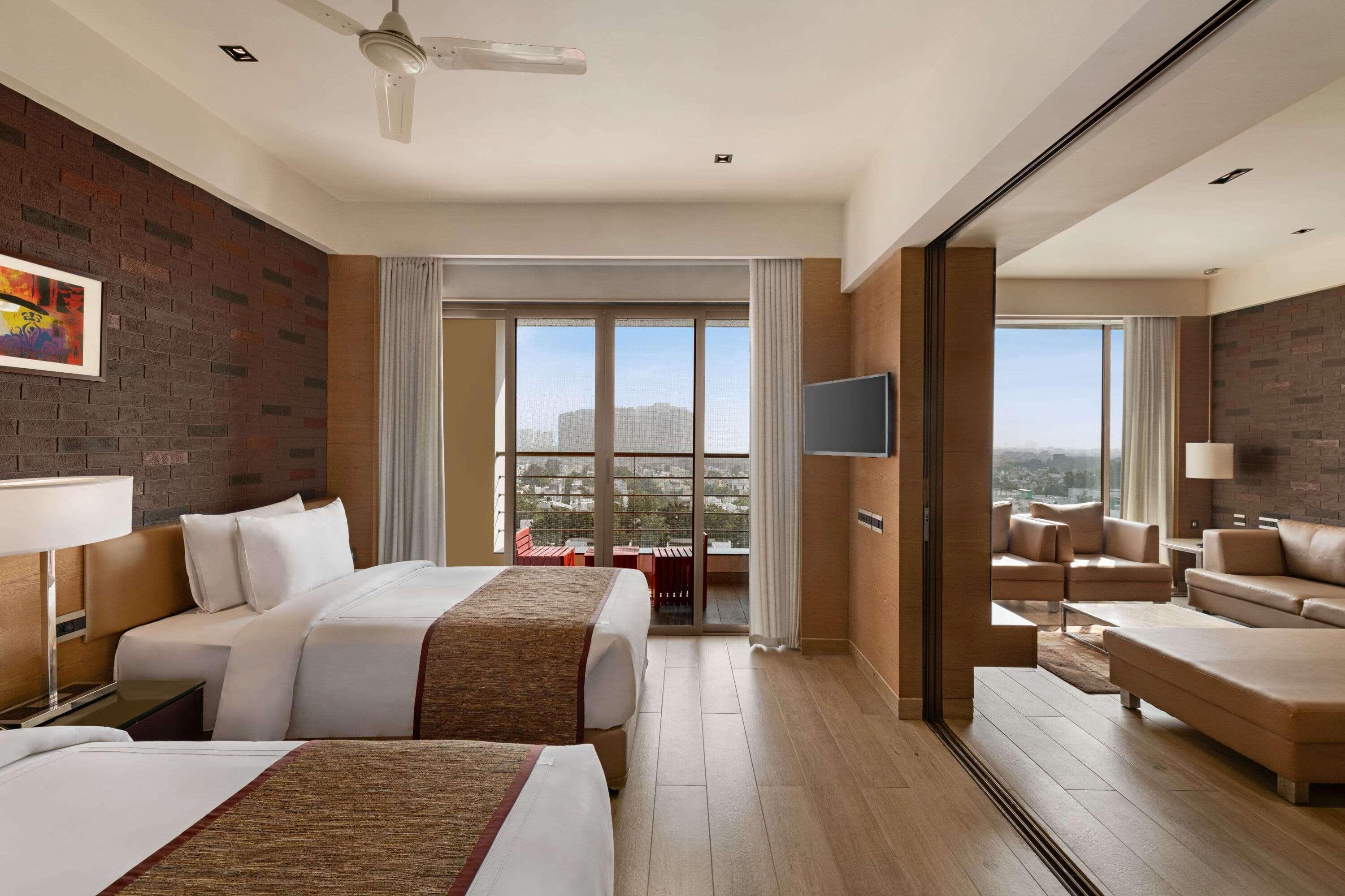 Wyndham Ahmedabad Shela Hotel Bagian luar foto